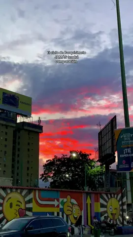 Se los puedo garantizar #barquisimeto #atardeceres #lara #cielosbonitos #venezuela 