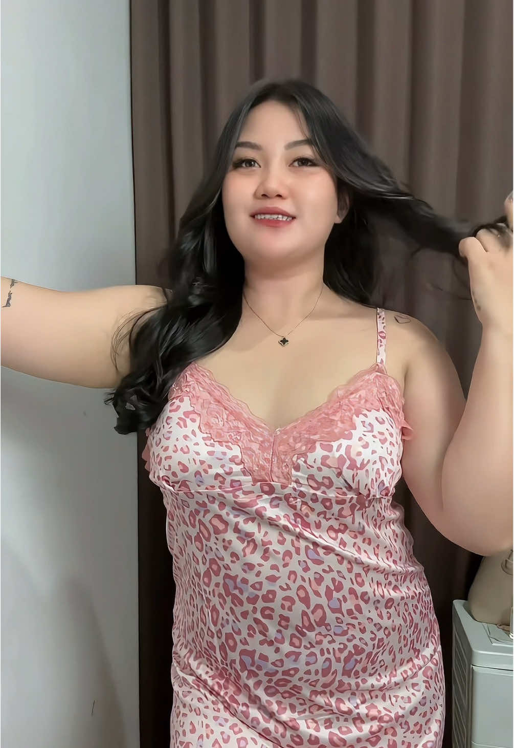 aduhhhh macannya cute bgt warna pink😭 #fashionplussize #plussizeedition #bajutidur #bobocantik #lingerie #outfitideas 