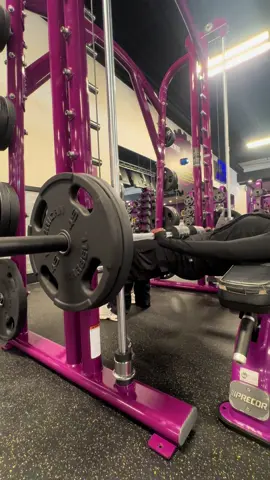 Save this for your next leg day<3#fyp #gym #GymTok #legday #legdayworkout #legdayroutine #gluteworkout 