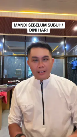 Mandi sehat… ayo sebelum subuh atau dini hari. siapa disini yg sudah terbiasa melakukannya ? #sehat #bahagia #fyp #LiveInTheMoment #mandisubuh 