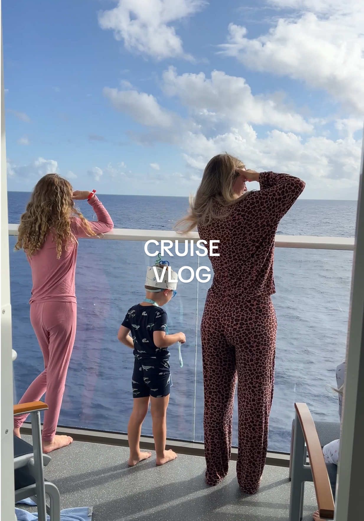Good morning friends!! Sharing day 3 of our family vacay 💕 #momvlog #travelingwithkids #cruisingwithkids #motherhood 