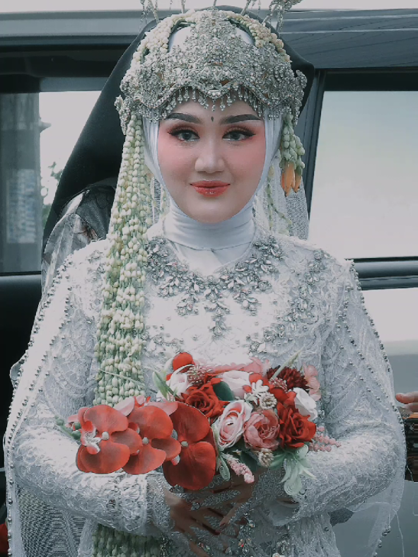 Bahasa Thailand menarik juga 😁 #fyp #foryoupage #xybca #4u #masukberanda #trend #soundviral #thailand #musikviral #viral #viralvideo #tiktok #capcut 