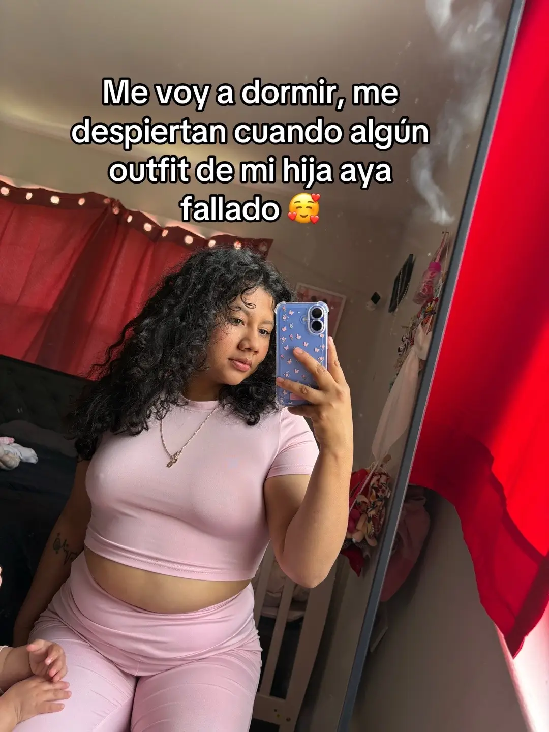 👧🏻❤️