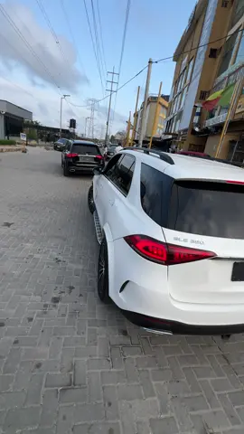 2020… GLE350 SUV 4matic✅ WHITE⚪️ OR BLACK⚫️ 📞08074446119 #mercedes #gle350 #amazynautos #callidreamsmotors #lekki #lagos #nigeria 