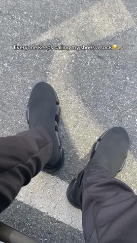 #viral #fyp #trending #sneakers #designer #alucines📿🧿🙈 #chakalon #legit #balenciaga #chaka #explore #explorepage #paratiiiiiiiiiiiiiiiiiiiiiiiiiiiiiii #luxuryshoes 