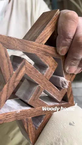 Star sculpture #starsculpture #woodsculpture #artsculpture 