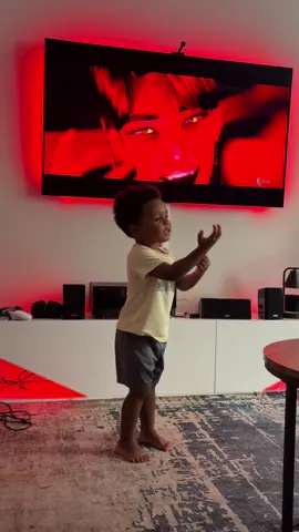 When Miles says “watch this” this is what he means 😂 #kpopdemonhunters #sajaboys #huntrix #netflix #fyp #foryou #foryoupage #miles #toddlersoftiktok #toddleroftheyear #toddler #watchthis #son #kpop 