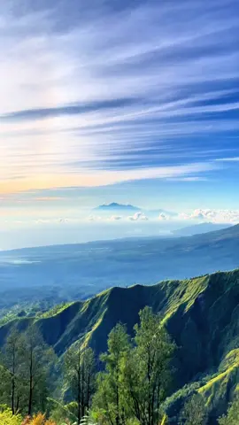 Rinjani from trunyan🏔️ #fypage #muncak #Hiking #fypシ゚ #bali 