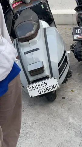 pak pol angkat tangan cah🤣🤙🏻 #vespa 