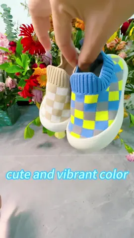 Let your child explore with confidence!Soft,breathable shies that support thise first adventures.#babyboy #babygirl #infant #toddler #firstwalker #momlife 
