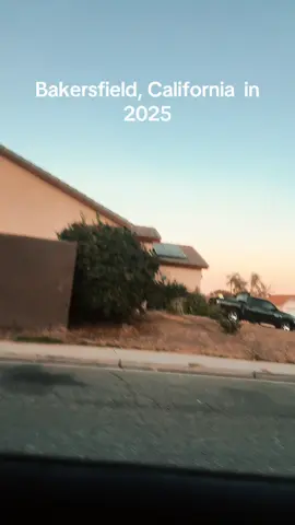 Living in Bakersfield, California 2025