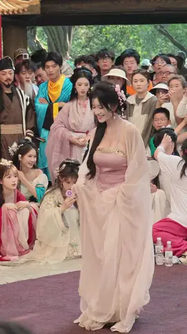 xiaoshui （china kaifeng)#chinesegirl #beautiful #hanfugirl #hanfu #chinatravel 