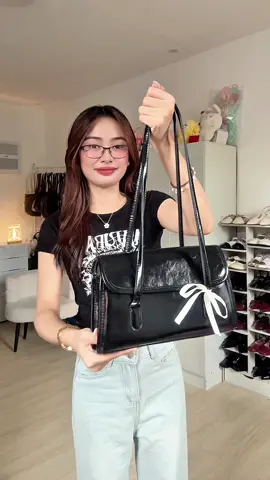 bag of the day ft H&T French Bag 🖤 #bag #shoulderbag #kilikilibag #officebag #classyabag #bagforwomen #adoy #ughdoy 