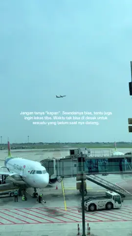 Kadang kita terlalu ingin sesuatu terjadi cepat entah cinta, kesuksesan, kepastian padahal semua itu punya ritme yang tak bisa di paksa.