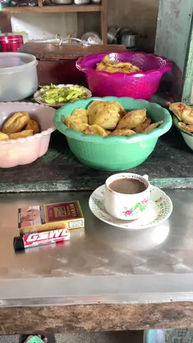 ngopi sek dek gek otw rumahmu #ngopag #kopi #perkopian #kopicangkir #kiplikikuk #kipliduwa #info12an #ngopsor 