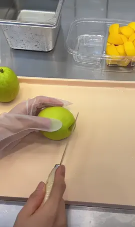 🍐🍑#fruit #tiemtraicaycatsan #viral 