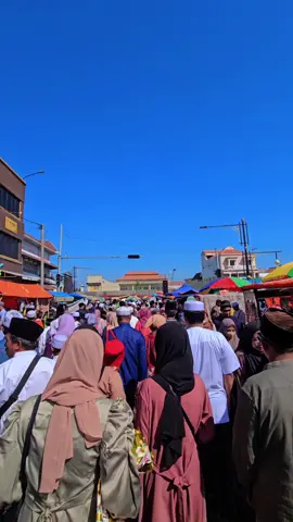 Datang karna cinta, Berkumpul karna rindu, semoga tahun ini gak ada uzur, & bisa menghadiri acara haul beliau 🤲🏼 #haulkhhamidpasuruan2025  #haolkhhamidpasuruan  #haul  #haulkhabdulhamidpasuruan  #haolkhhamidpasuruan  #pasuruankotamadinah #pasuruankotasantri   #pasuruan  #makamkiaihamid  #makamkiyaihamidpasuruan #haulmbahhamidpasuruan  #makammbahhamidpasuruan  #pasuruankota  #alunalunkotapasuruan  #alunalunpasuruankota 