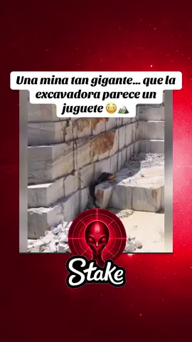 ¿Y si no te están mostrando lo grandes que son algunas cosas en el mundo? Esta mina de mármol te deja sin escala. Comentá abajo si creés que hay estructuras aún más impresionantes escondidas 🌍 📘 El libro que no quieren que leas está en la bio. Leelo antes de que lo borren. #GigantesReales #PerspectivaIncreíble #DescubrimientoVisual #MatrixRevelada #DespertáYa
