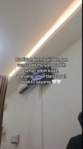 Mama akan menunggu kapan waktu itu tiba. Mama  selalu berdoa untukmu sayang anak surga mama ellbara, kamu tetap anak pertama mama, jagoan mama. Mama miss you🤍🤍#fyp #mamamuda #keguguran #hamilsehat 