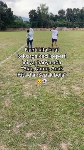 Wisata masa depan ⚽️👶🫶 #storybola #pemainbola #katakatasepakbola #wisatamasadepan #akukamudansepakbola #fyp #foryoupage 