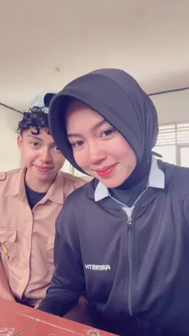 asik banget dance @urboii 🔥