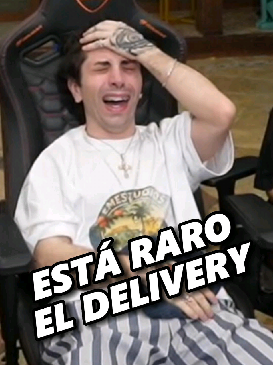 ESTÁ RARO EL DELIVERY JAJAJA #duo #litkillah #carreraaa #clips #bananirou #angievelasco #spreen #fyp #parati #pyf #gracioso #clipsdetwitch #humor #viral #clipsdekick #mart #casamadrid3 #casamadrid #veladadelaño5 #argentina #españa  #veladadelaño #boxeo  #argentina @carre @angievelasco @LIT killah🩸 @Spreen @Bananirou @Marti Benza 