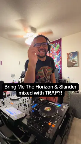 Bring me the Horizon mixed with trap goes kinda crazy 😳 #EDM #Rave #Mashup #trap #edc #Edmtiktok #Ravetok #Slander #bringmethehorizon #TrapMusic 