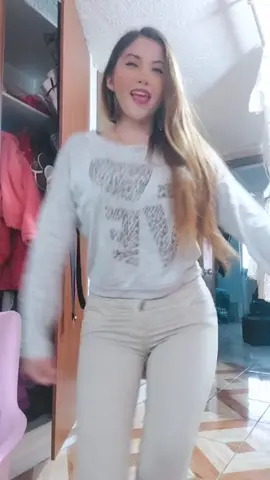 Ecuatoriana hermosa @domequinde2 #domequinde2 #ecuador #ecuatoriana #ecuatorianabonita #peru #limaperu #Cusco #arequipa #Huancayo #ica #puno #juliaca #piura #ancash #ayacucho #cajamarca #selvaticabonita #cajamarquinabonita 