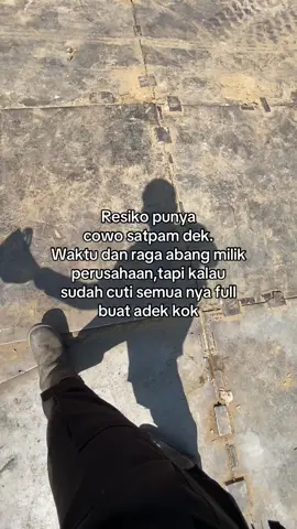 sabar ya dek #fypsounds #soundviral #masukberanda #4u #satpam #satpamindonesia #satpam_tiktok #lewatberandafyp #lewatberanda #pypdongggggggg #fypシ゚ #viral 