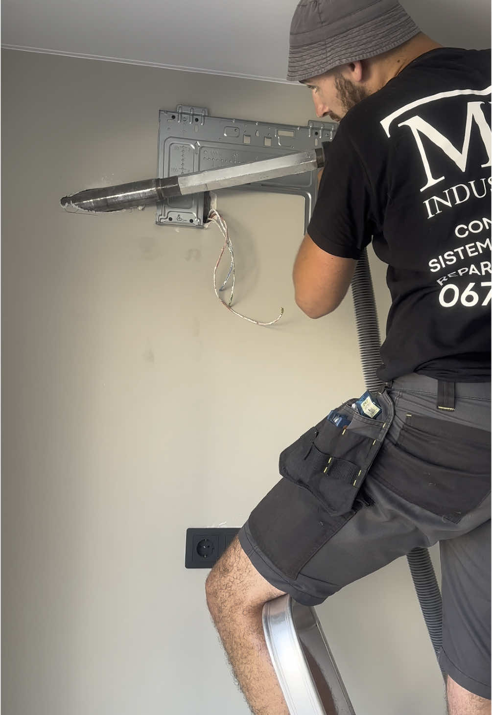 📞0️⃣6️⃣9️⃣0️⃣0️⃣9️⃣2️⃣4️⃣1️⃣ 📞0️⃣6️⃣7️⃣2️⃣8️⃣9️⃣4️⃣0️⃣5️⃣ -Vânzare/montare conditionere✅ -Vânzare/montare recuperatoare de căldură STOP mucegai STOP condensat la ferestre✅ - Sistem de ventilare cu recuperare a aerului✅ -Preturi corecte✅ Asigură-ți confortul împreună cu MITindustry,sună pe numărul indicat mai sus ! #mitindustry #foryouu #fu #conditioner #рекомендации #prana #instalareconditionerchisinau #sistemedeventilare #cazanmd #vivax #tatapompelor #gree #cooperhunter #conditionertips #cooper #moldova #following #creatorsearchinsights #creatorsearchinsights 
