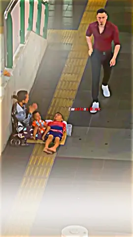 God Helps you if you Helps others 🙏  #respect #tiktok #usa #emotions #amor 