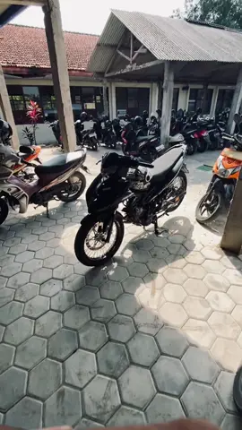 sekolah with mxprostreet🤙🏻 #fyp #mxprostreetdaily #mxprostreet #mxsoloraya #mxking #ndeprokstyle #ngawi24jam 