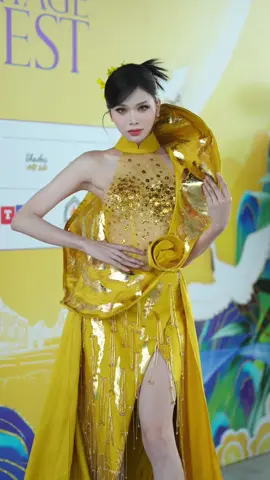 Tâm Như thì gần 27 thoi ạ..🙂 Dress Xinh Nhà Chị Thanh Hương Bùi_ “Vietnam Heritage Ao Dai Fest”  —————————- Photographer: Anh Phan Nguyên Make up & Hair: Anh Nguy Nghiep Support: Phan Huu Duy  #MissInternationalQueenVietnam2025 #HaTamNhu #xuhuong 
