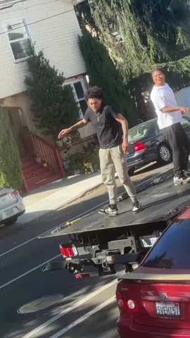 Lil brothers dont take 💩 serious 😂😂😂 #towlife #notserious #dgaf 