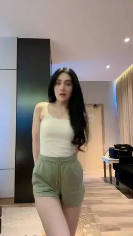 🤠