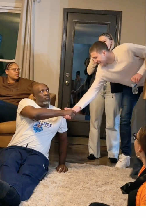 That moment when a dad meets his daughter's boyfriend for the first time#fyp #feeling #foryou #dad #viral #emotional #dadsoftiktok #daughter #surprise#usaus
