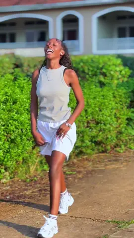 Am redoing this I don’t know when Buh I think I want to redo it when am at the airport going somewhere😩🚶‍♀️✈️ DC:🤷🏾‍♀️?#blues💙🦋 #zayrababy2 
