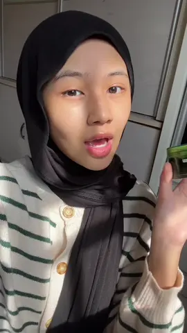 korang kene try pakai this mugwort gelmask by g2g ‼️‼️kalau nak skin lebih glowing 😚 #glad2glow #mugwortmask #foryoupage #fypシ゚ #xyzbca #fyyyyyyyyyyyyyyyy 