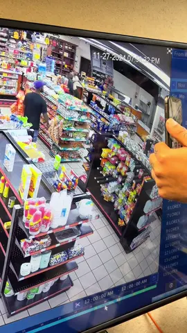 #gasstation #fy working in a gas station is not for the weak fr 0/10 don’t recommend! Frfr 😂😭😭 I got sooo many videos bruh omg