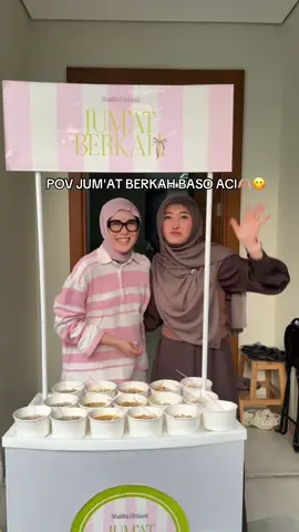 jumat berkah sama sayangku!!! @Mutiara Adiguna | Jinju🦋  btw  make up aku hari ini stay bgt walaupun seharuan masak tetep bagus grgr si #InstaPerfectCushion <3
