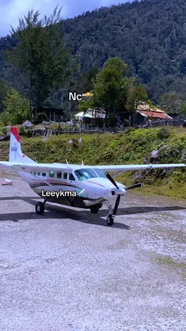 Lapangnan perintis distrik sobaham kab Yahukimo✈️🥰❤️##fyppppppppppppppppppppppp #papuapengunungan⛰️ 