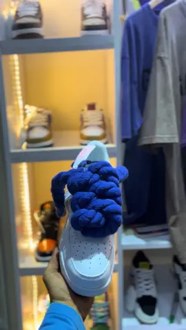 Available in box 📦 Sizes 39,4041,42,43,44,45…..+233257822684 Call Or WhatsApp Me For Original Sneakers 👟…. I do delivery Worldwide 🛍️🛒🚚✈️