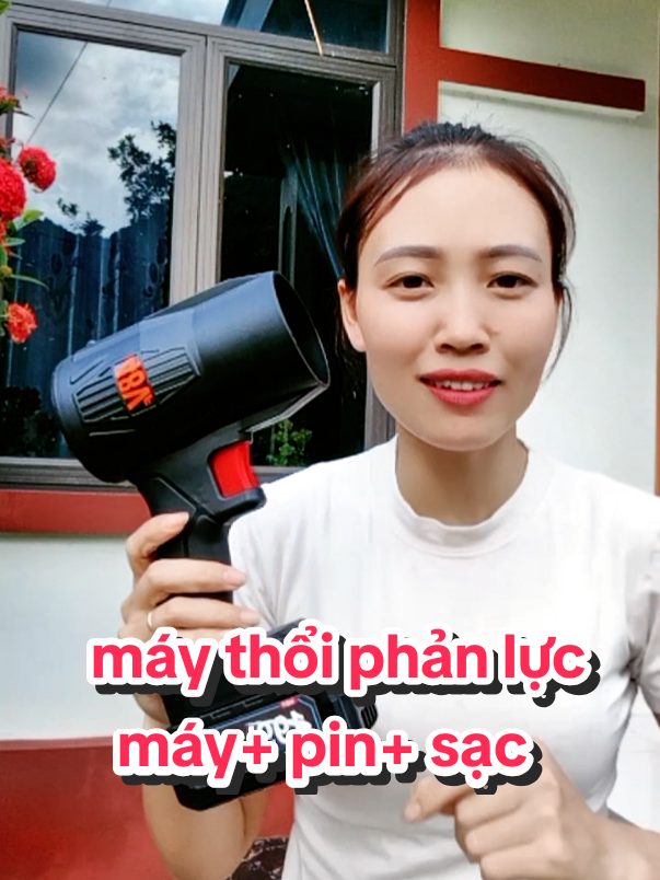 Trả lời @khoa_khoa90 cả bộ máy thổi phản lực đang được tik tok trợ giá chỉ có 300k một bộ đầy đủ cả thân máy cả PIN và cả dây sạc tranh tủ và sắm luôn ạ #maythoiphanluc #maythoiphanluccongsuatlon #maythoibuicamtay #maythoiphanlucpinphothong #maythoiphanluckhongchoithan 