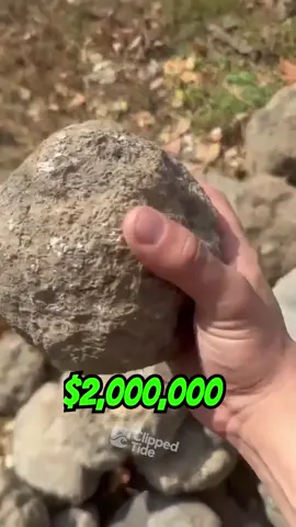 POV: You find the rarest crystal ever just chillin 💎#fyp #trendingvideo #viraltiktok 
