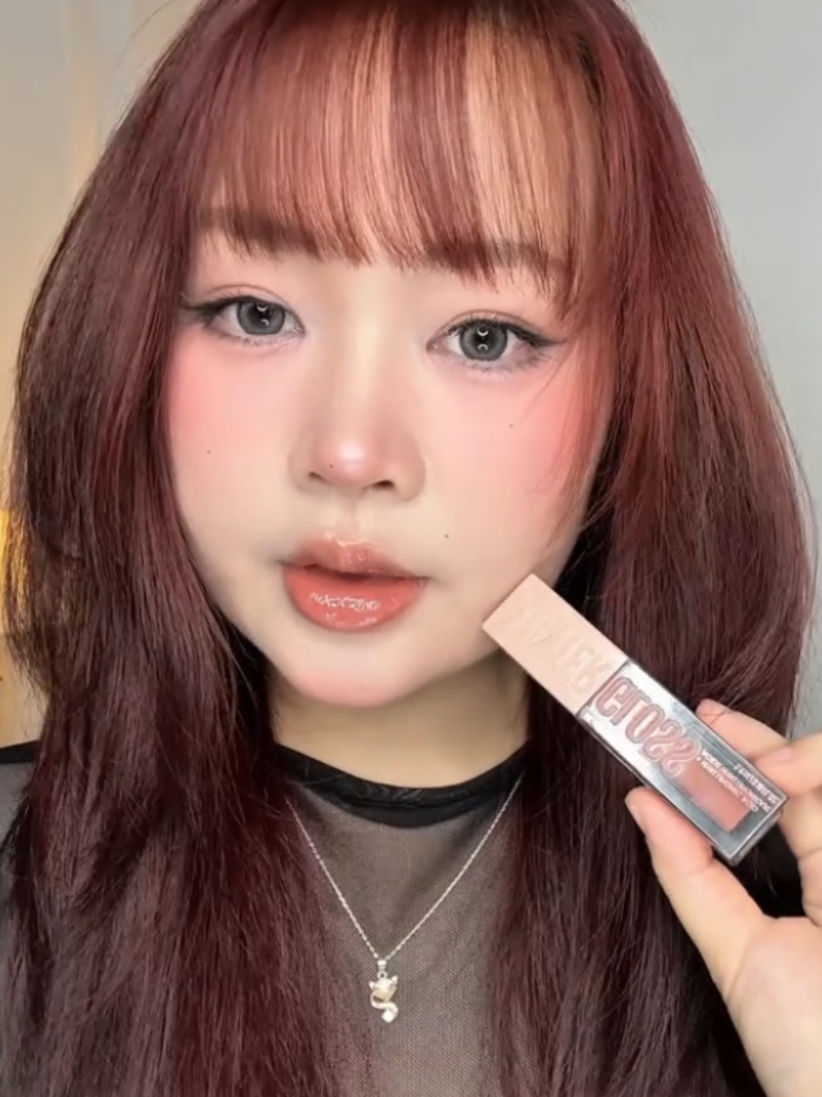 Màu 008 này đẹp quá #maybelline #maybelline_vn #goclamdep #reviewlamdep #muataitiktokshop #depdachieu #thuvienmakeup #sonbongliftergloss #liftergloss #maybellineliftergloss 