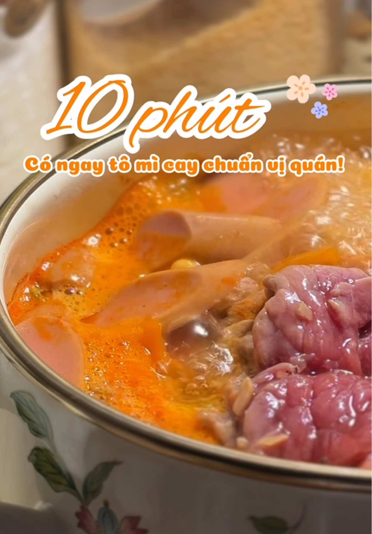 Mì cay của anh Quốc Trường nè cả nhà! Tạm quên các loại mì cay khác kể từ khi mình ăn thử loại này luôn #duocyeubep #hocnauanngon #sasin #micay #ancungtiktok #xuhuong 