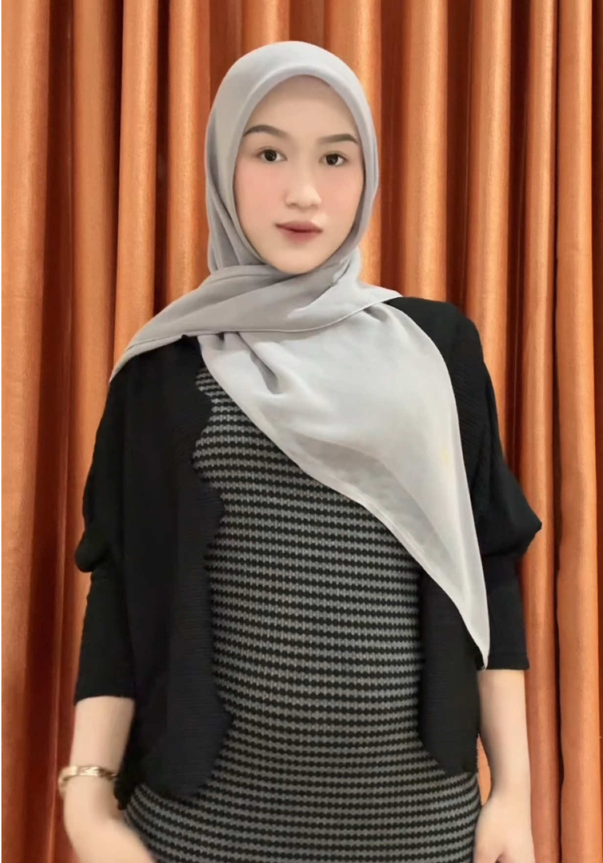 #oneset#onesetrok#onesetkekinian#onesetoutfit#ootdhijab#fyp 