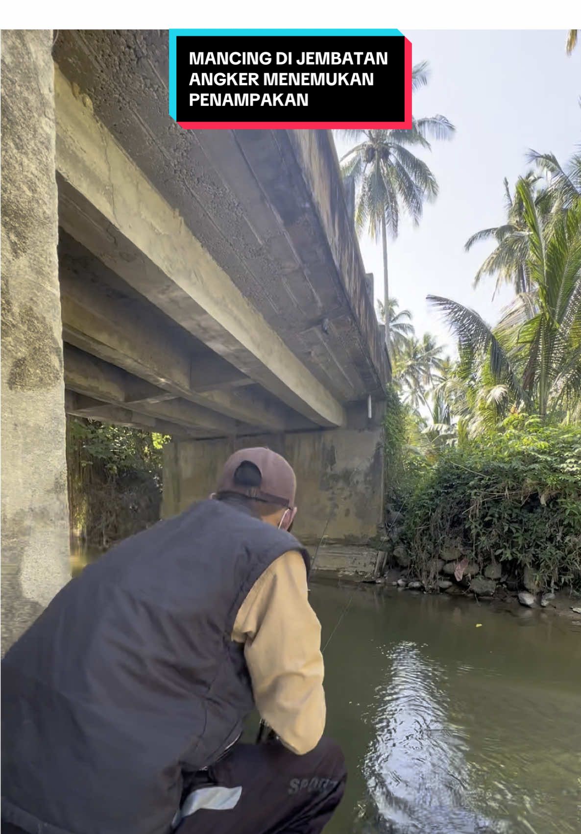 Membalas @Fauzan mancing di jembatan angker menemukan penampakan😱 #indo1team #mancingliar