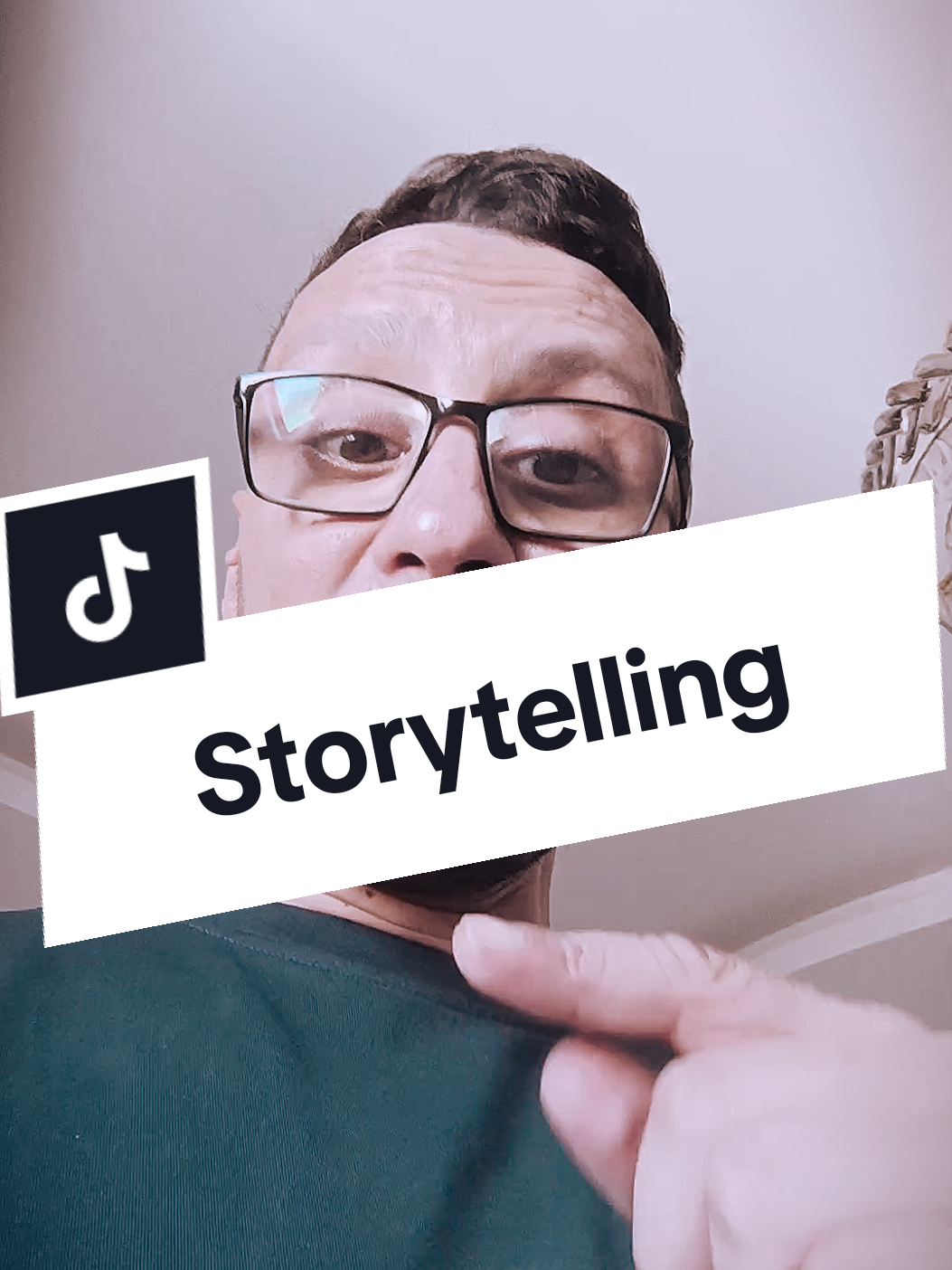 تعلم اللغة الانجليزية بسهولة  Learn English Easily  Storytelling  #تعلم_اللغة_الإنجليزية  #learnenglish  #تعلم_على_التيك_توك  #LearnOnTikTok 