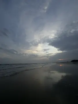 mưa lại mưa, lại khóc